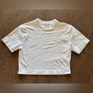 Abercrombie & Fitch A&F Essentials Women's Boxy Cropped Tee